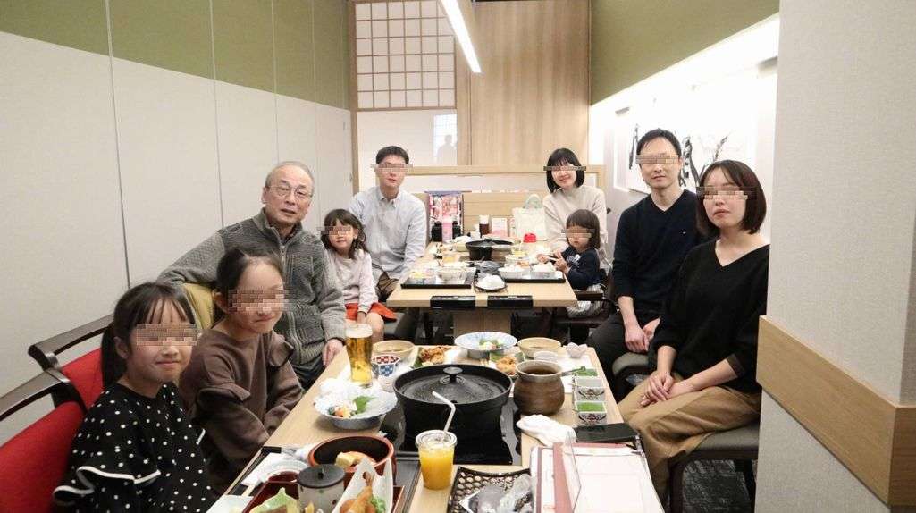 昨日は家族一同でランチしてきました！(^^♪